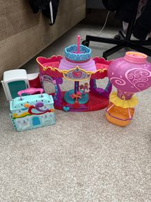 My little pony buildings