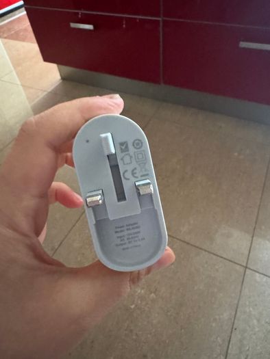 Mobile charger plug with timer
