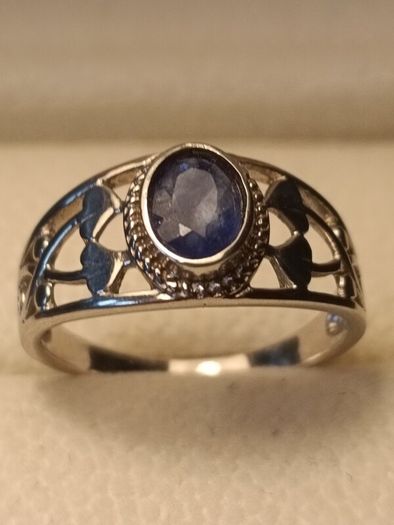 Sterling Silver Natural Sapphire Band Ring