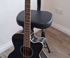 guitar stool