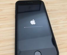 iPhone SE 2020, 64GB, Unlocked