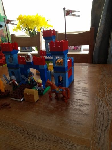 lego Duplo castle