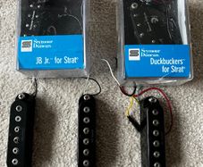 Assortment of Fender Stratocaster pickups - Duncan + G&L