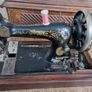 Antique Singer Sewing machine from 1904 Image 4