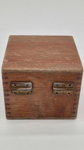 wooden victorian box