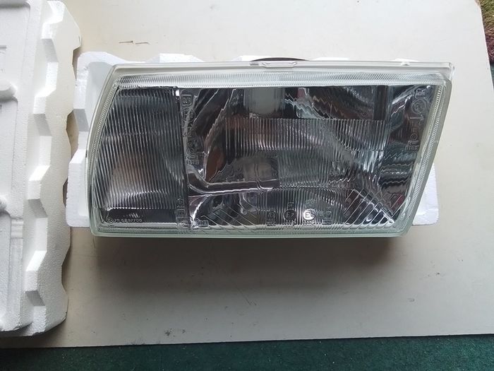 Citroen Visa Headlamp.