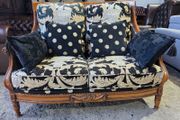 beautiful 2 seater