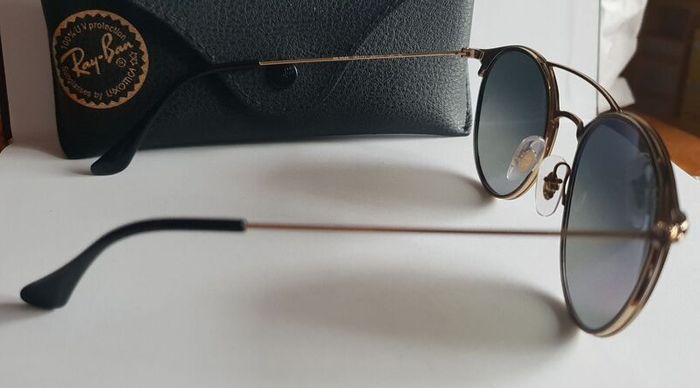 Ray Ban Sun Glases