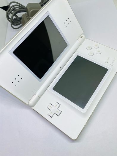 Nintendo Ds lite