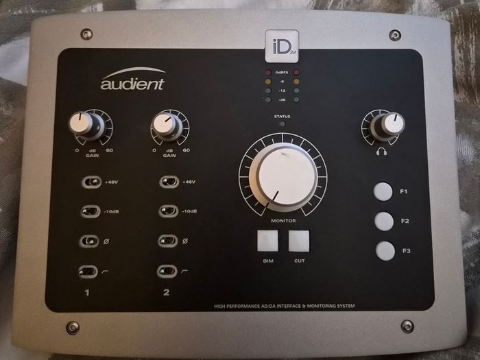 Audient ID22