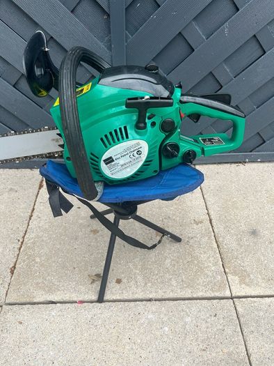 Gardenline 41cc Petrol Chainsaw (Oregon Bar)