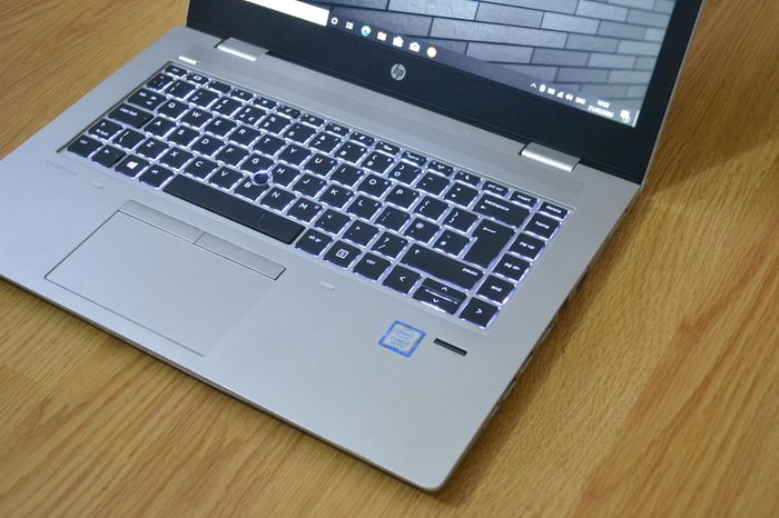 HP ProBook 640 Intel Core i5 Quad Core DDR4, SSD Laptop with HDMI + Microsoft Office