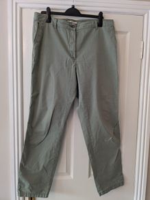 M and S chinos 16L