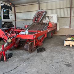 Kverneland Potato Harvester 2200