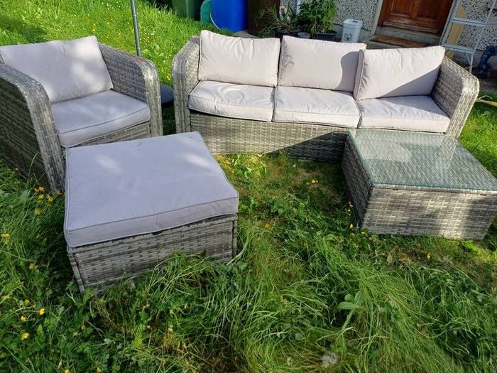 Garden Seats