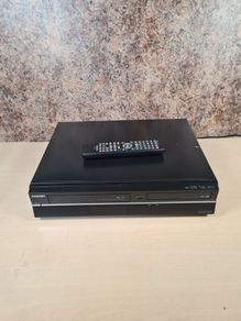 TOSHIBA DVR-19DTKB2 DVD player VHS recorder combo combi unit With HDMI and DVB plus remote control video player