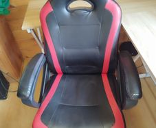Gaming chair