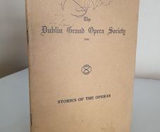 The Dublin Grand Opera Society 1941: Stories of the Operas (GT589)