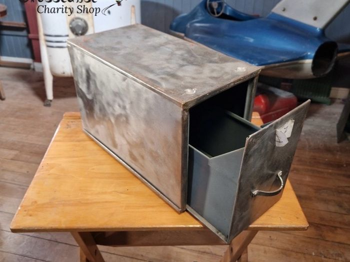 Antiques & Collectables