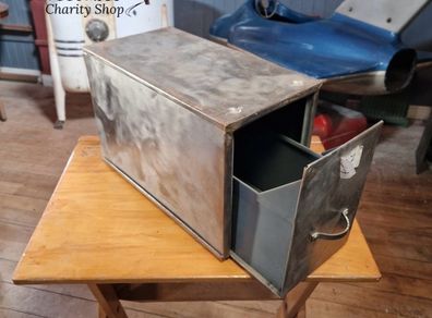 Antiques & Collectables