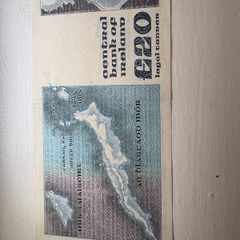 20 pound Irish KHE 482535 from 20-10-81