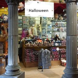 Halloween Decorations / Props
