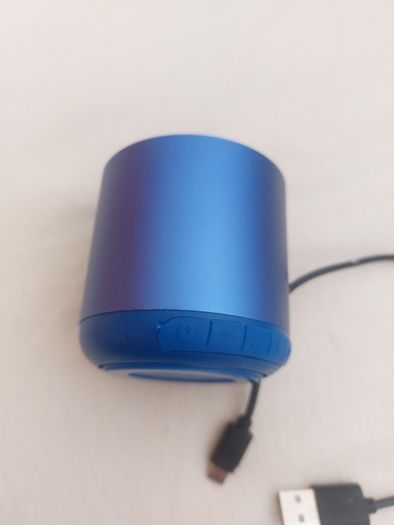 Mini bluetooth speaker