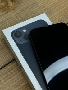 iPhone 13 256 GB in Midnight