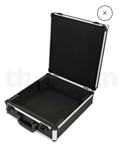 Allen & Heath ZED60-10FX & Case