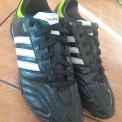 Excellent Condition Retro Adidas 11Questra Astro Boots - UK 8 (2011) astro turf, football.