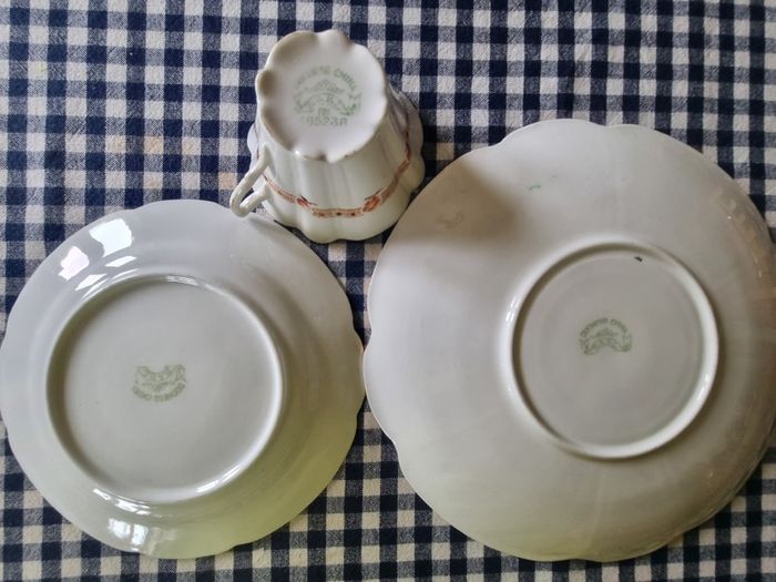 Vintage DUCHESS China set 3 pieces