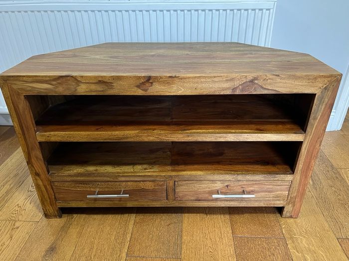 Solid wood TV unit - 2 Drawers - Excellent condition