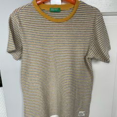 Benetton t-shirt (Age 6-7)