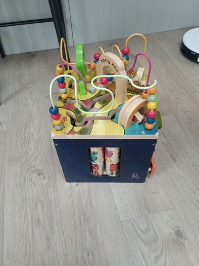Battat Zany Zoo Wooden Activity Cube Assortment