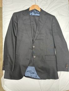 SuitSupply Mens suit