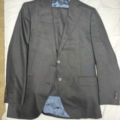 SuitSupply Mens suit
