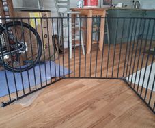 baby partition with gate