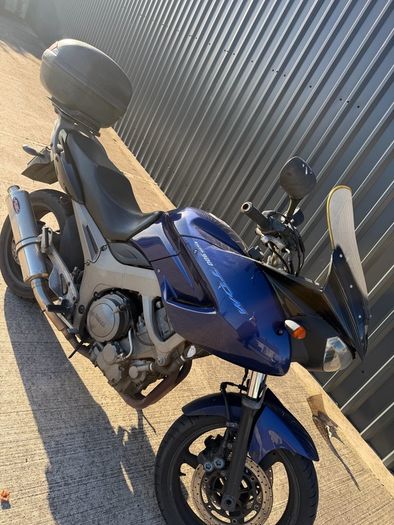 03 Yamaha TDM 900