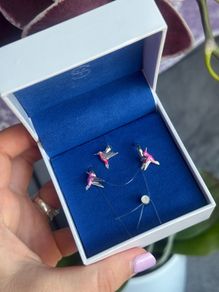 Silver earrings and pendant