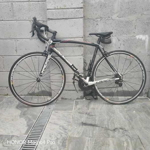 Men' Carbon Fibre Racing bike