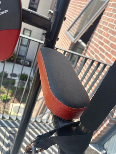Pull-Up & Dip Station