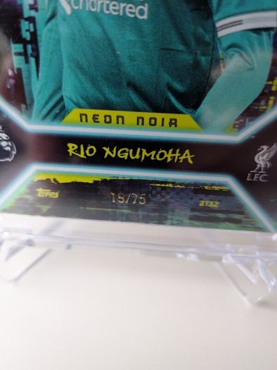 Rio Ngumoha Liverpool FC Topps Total Football Neon Noir /75