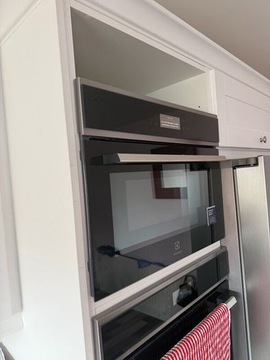 Electrolux combi microwave oven and grill