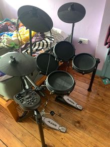 Alesis Nitro Mesh Electronic Drum kit