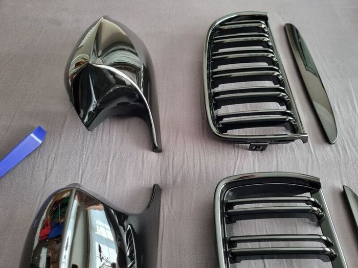 BMW E90 / E91 Pre-Lci Kidney Grilles & Mirror Covers Set Brand New