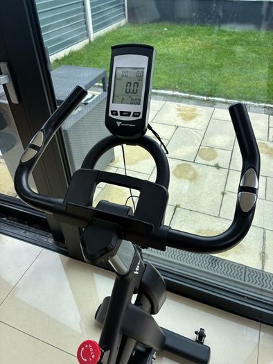 Hiit Fitness G7 Go Pro indoor exercise bike