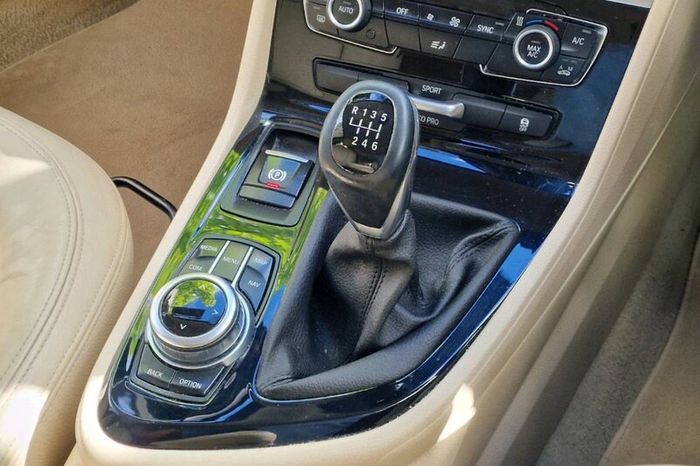 BMW 218d 2 Series - 7 seat