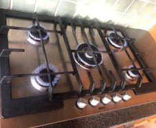 Zanussi 5 ring gas hob