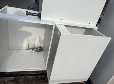 New kitchen carcasses