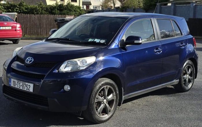 Toyota Urban Cruiser 2010